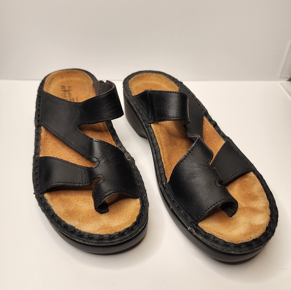 Naot Monterey Wedge Sandal - Size 39 - Black
